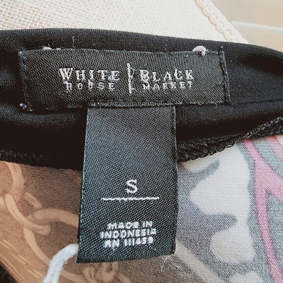 WHITE HOUSE BLACK MARKET PAISLEY BLACK / CRANBERRY SIZE SMALL - Picture 3 of 6